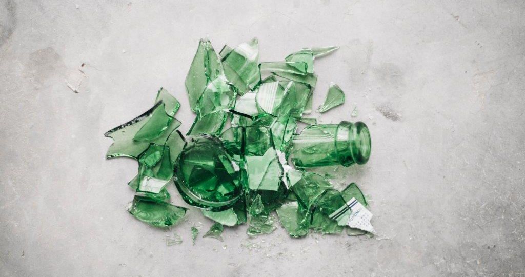 Drugs and alcohol can have damaging effects in the workplace.